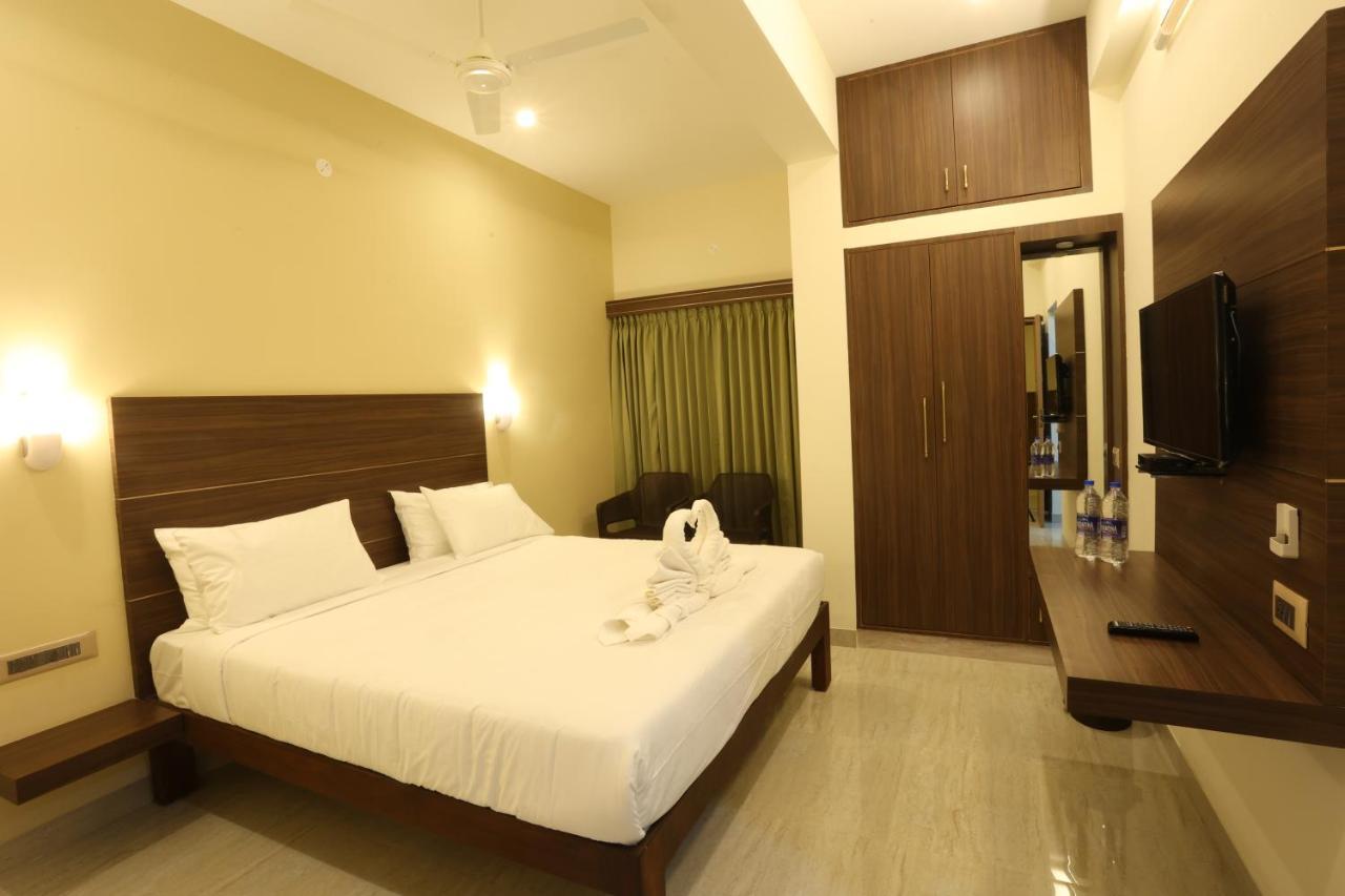 Tiruchirappalli Minas Manor酒店 外观 照片