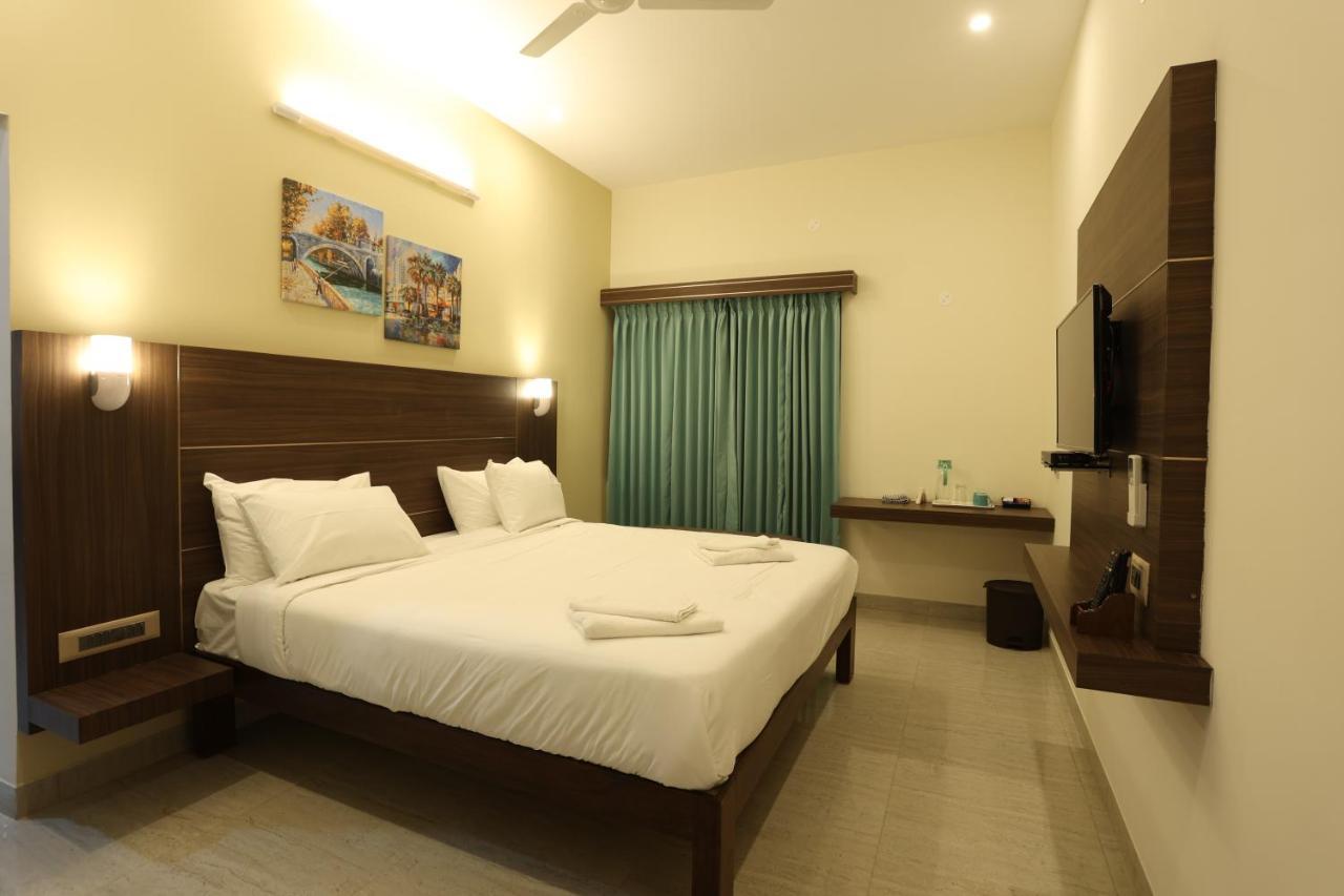Tiruchirappalli Minas Manor酒店 外观 照片