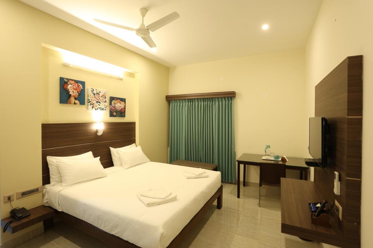 Tiruchirappalli Minas Manor酒店 外观 照片