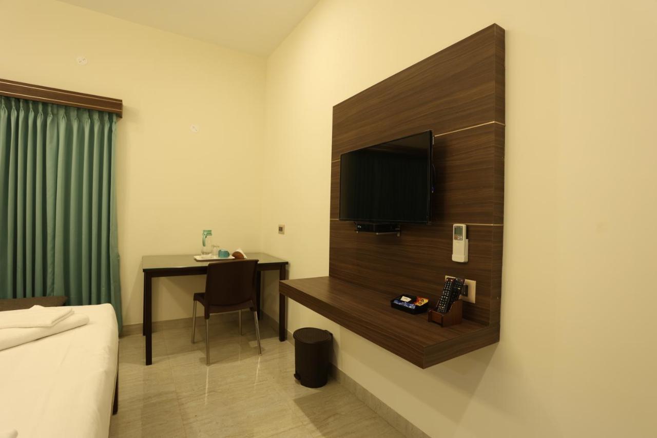 Tiruchirappalli Minas Manor酒店 外观 照片