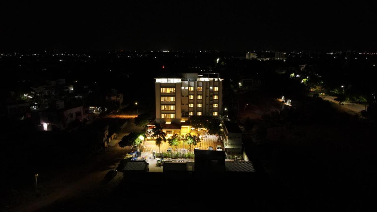 Tiruchirappalli Minas Manor酒店 外观 照片