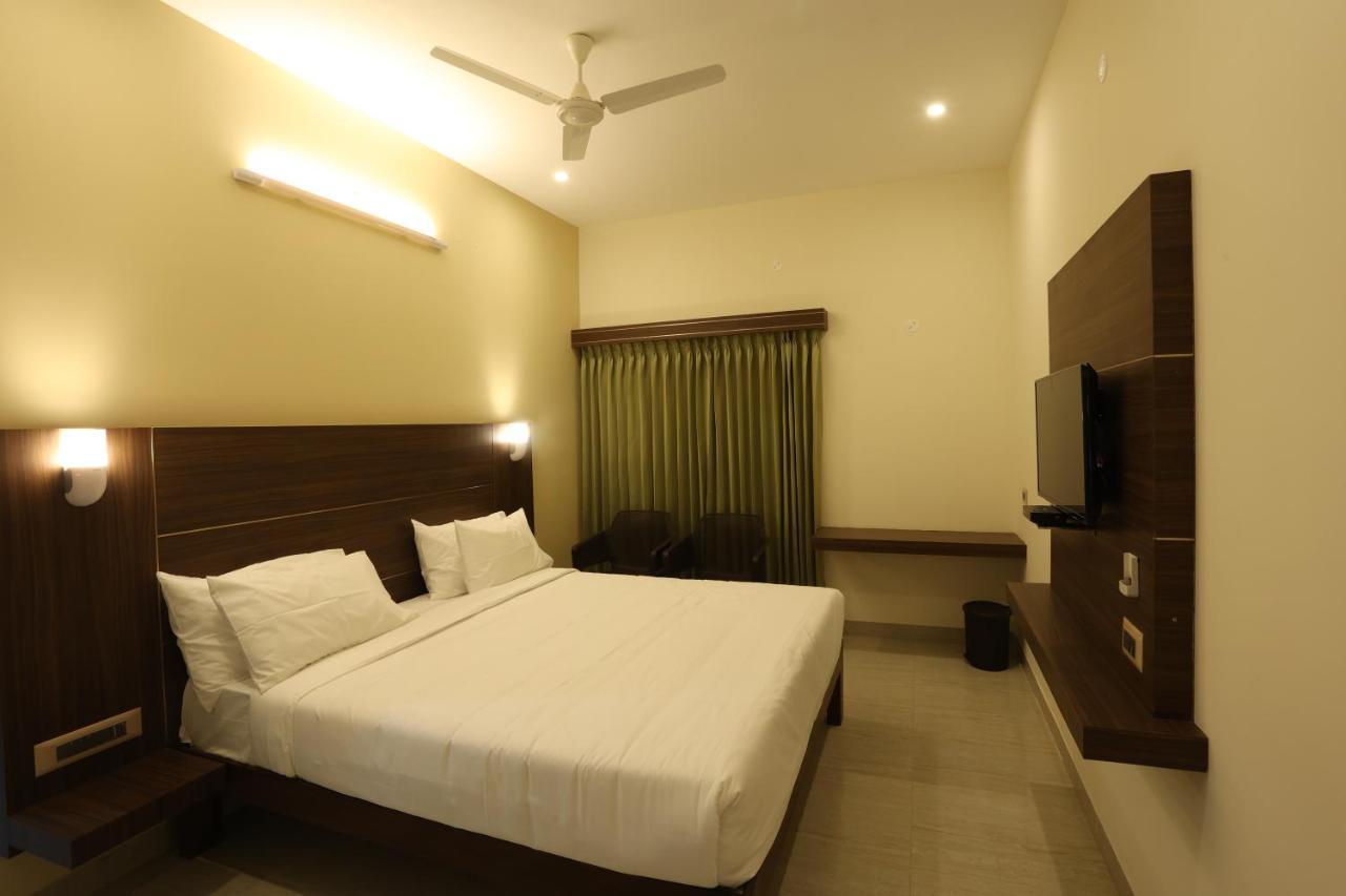 Tiruchirappalli Minas Manor酒店 外观 照片