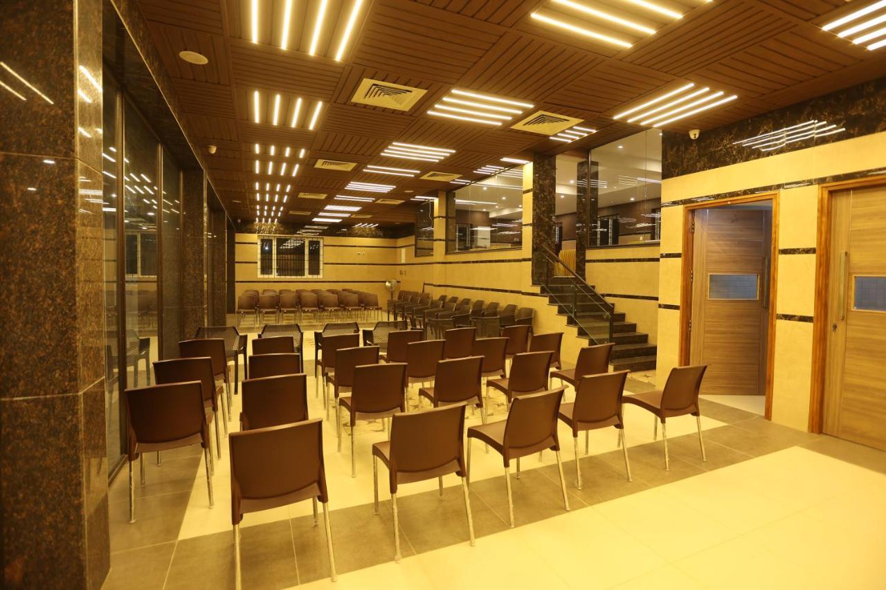 Tiruchirappalli Minas Manor酒店 外观 照片