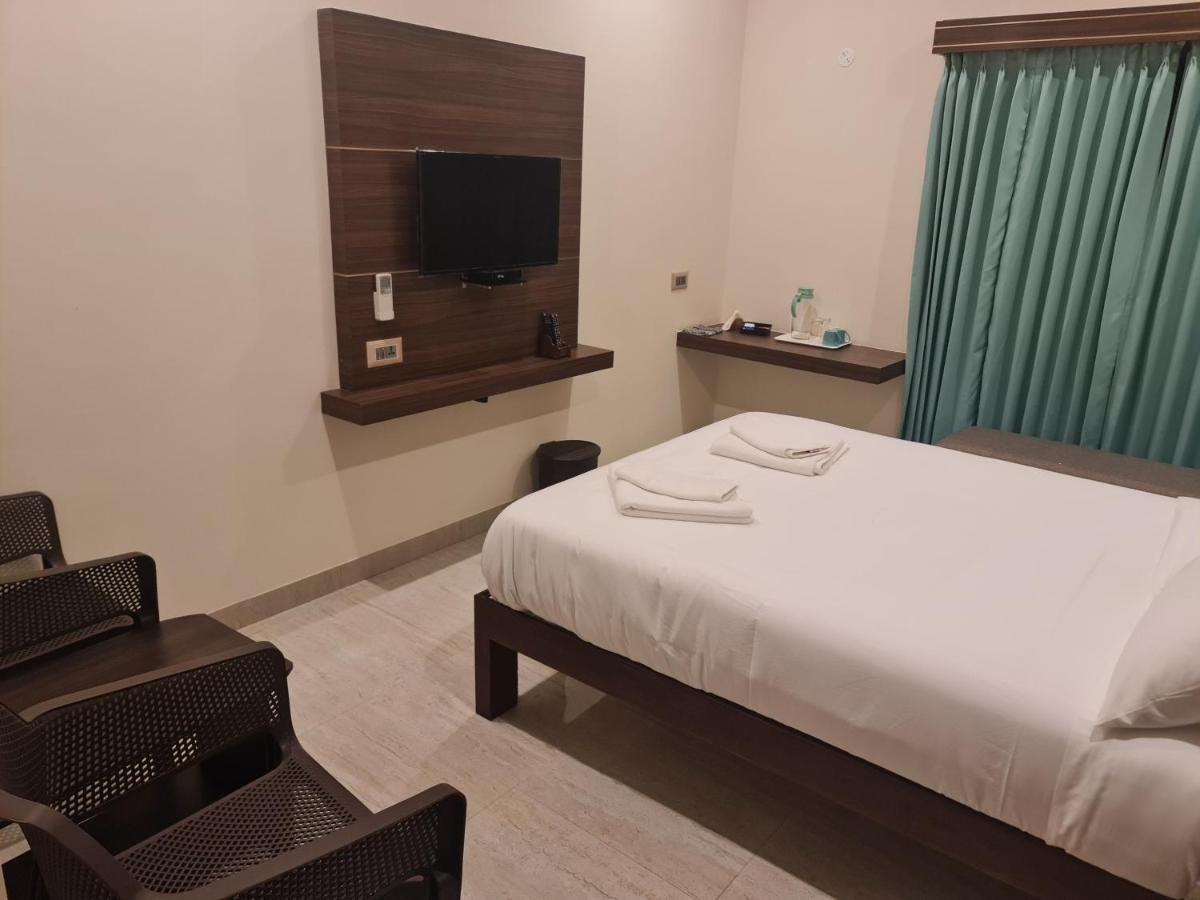 Tiruchirappalli Minas Manor酒店 外观 照片