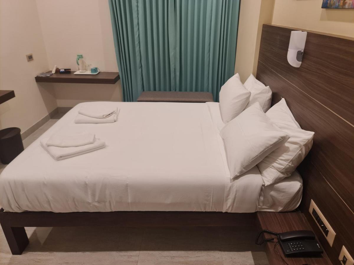 Tiruchirappalli Minas Manor酒店 外观 照片